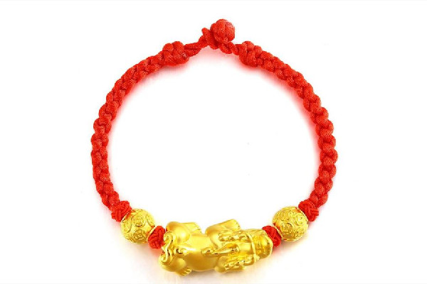 轉(zhuǎn)運(yùn)珠戴哪里最合適 轉(zhuǎn)運(yùn)珠會(huì)不會(huì)把好運(yùn)轉(zhuǎn)走 轉(zhuǎn)運(yùn)珠戴哪里最合適 轉(zhuǎn)運(yùn)珠會(huì)不會(huì)把好運(yùn)轉(zhuǎn)走