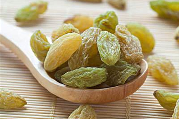 葡萄干需要洗了在吃嗎 葡萄干怎么清洗才干凈 葡萄干需要洗了在吃嗎 葡萄干怎么清洗才干凈