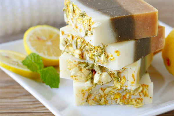 冷制皂和熱制皂的區(qū)別 冷制皂和熱制皂哪個好 冷制皂和熱制皂的區(qū)別 冷制皂和熱制皂哪個好