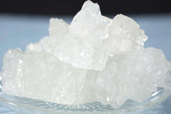 冰糖可以止咳化痰嗎 冰糖和什么治咳嗽最好 冰糖可以止咳化痰嗎 冰糖和什么治咳嗽最好