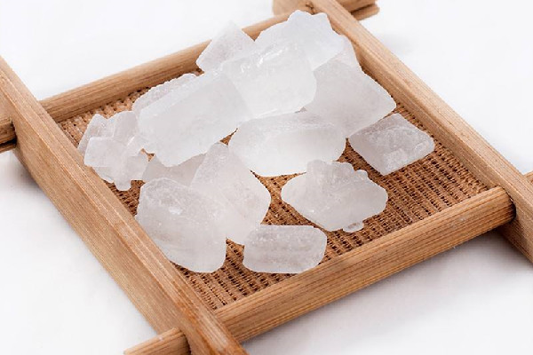 冰糖有沒有保質(zhì)期限 冰糖過期了還能吃嗎 冰糖有沒有保質(zhì)期限 冰糖過期了還能吃嗎