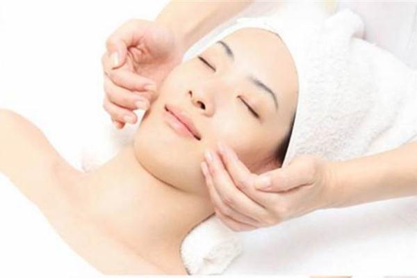 面部排毒會(huì)長(zhǎng)痘痘嗎 為什么皮膚不好的人要經(jīng)常做臉部排毒 面部排毒會(huì)長(zhǎng)痘痘嗎 為什么皮膚不好的人要經(jīng)常做臉部排毒