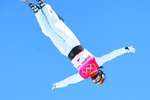 徐夢桃奪金!中國金牌數(shù)平歷史之最 徐夢桃名字是評(píng)書大師劉蘭芳取的