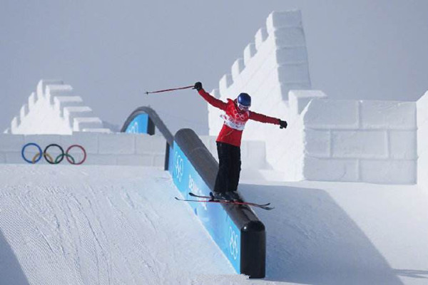 谷愛(ài)凌第一跳69.90 滑雪可以戴隱形眼鏡嗎