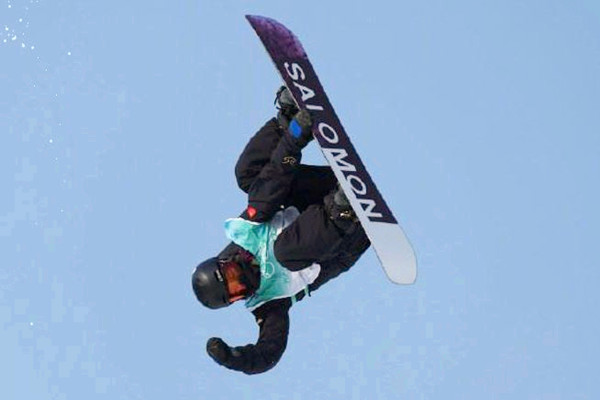 中國首次參加冬奧女子大跳臺(tái) 榮格單板滑雪大跳臺(tái)總分160