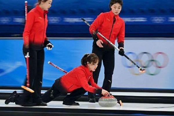 中國(guó)女子冰壺戰(zhàn)勝英國(guó) 冰壺比賽一共幾局
