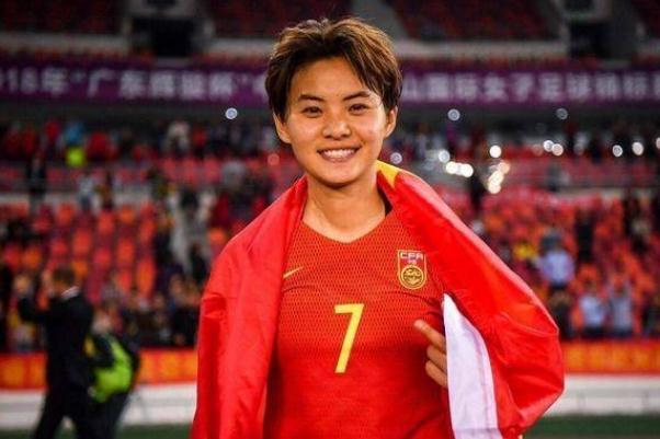 王霜疑似骨裂 王霜是哪里人 王霜疑似骨裂 王霜是哪里人