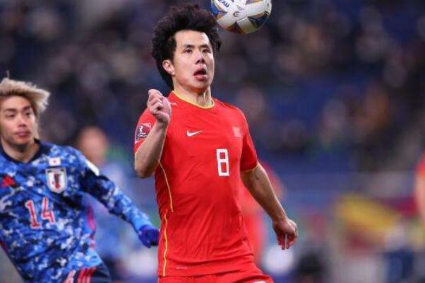 武漢隊高層回應蒿俊閔發(fā)帖討薪 足球球隊一共多少人 武漢隊高層回應蒿俊閔發(fā)帖討薪 足球球隊一共多少人