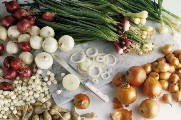 春季犯困沒精神是什么原因 春季犯困吃什么提精氣神 春季犯困沒精神是什么原因 春季犯困吃什么提精氣神