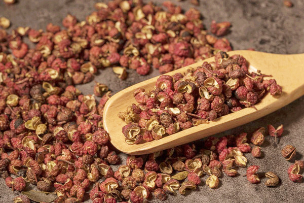 花椒泡腳可以減肥嗎 花椒泡腳可以治腳氣嗎 花椒泡腳可以減肥嗎 花椒泡腳可以治腳氣嗎