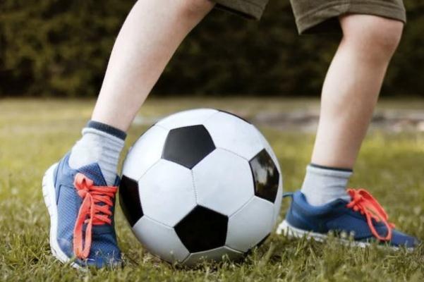 浙江將足球發(fā)展納入政府考核內(nèi)容 足球是競(jìng)技體育嗎 浙江將足球發(fā)展納入政府考核內(nèi)容 足球是競(jìng)技體育嗎