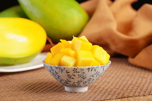 芒果吃了會(huì)上火嗎 芒果吃了會(huì)拉肚子嗎 芒果吃了會(huì)上火嗎 芒果吃了會(huì)拉肚子嗎