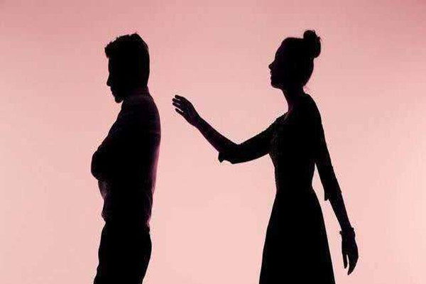 夫妻分居是什么意思 夫妻分居不離婚誰(shuí)吃虧 夫妻分居是什么意思 夫妻分居不離婚誰(shuí)吃虧