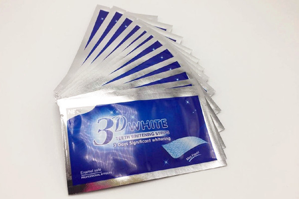 美白牙貼是永久的嗎 美白牙貼是刷牙前用還是刷牙后用 美白牙貼是永久的嗎 美白牙貼是刷牙前用還是刷牙后用