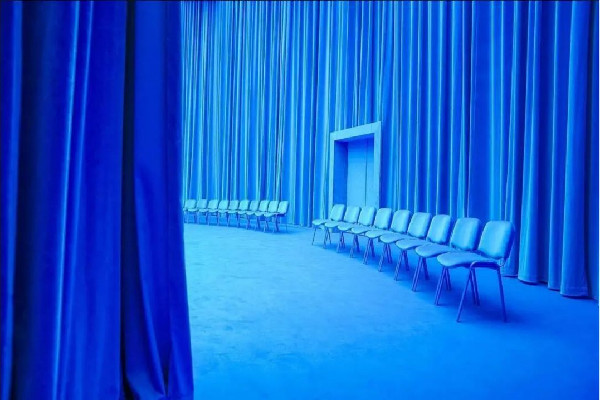 你是我的克萊因藍是什么意思 克萊因藍是什么顏色 你是我的克萊因藍是什么意思 克萊因藍是什么顏色