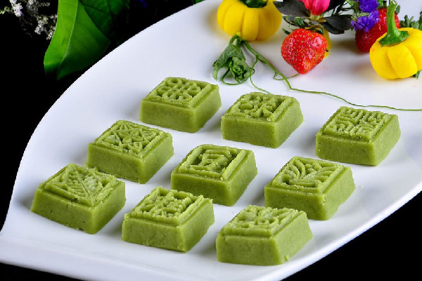 綠豆糕有多少年歷史 綠豆糕什么時候吃 綠豆糕有多少年歷史 綠豆糕什么時候吃