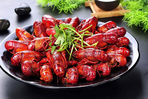 小龍蝦煮時間長了會縮嗎 小龍蝦煮的時間越長越好嗎 小龍蝦煮時間長了會縮嗎 小龍蝦煮的時間越長越好嗎