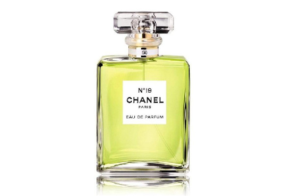 香奈兒香水可以持久多長(zhǎng)時(shí)間 香奈兒香水噴頭怎么打開(kāi) 香奈兒香水可以持久多長(zhǎng)時(shí)間 香奈兒香水噴頭怎么打開(kāi)