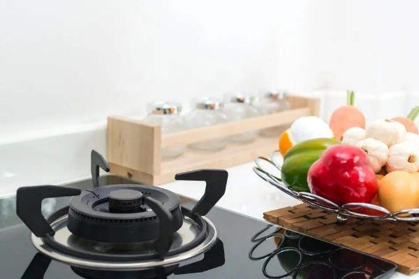 航班起飛后乘客求助稱家中燃?xì)馔P(guān) 燃?xì)鉀]關(guān)會爆炸嗎