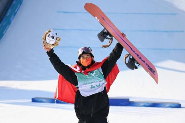 蘇翊鳴谷愛凌要去海南學沖浪了 沖浪是什么意思 蘇翊鳴谷愛凌要去海南學沖浪了 沖浪是什么意思