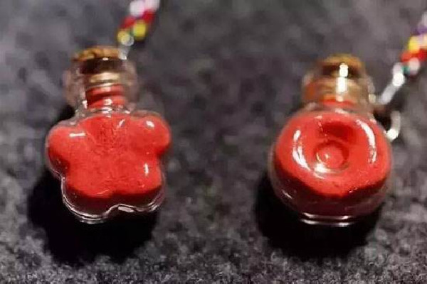 朱砂是不是真的能辟邪 朱砂戴久了對人體有影響嗎 朱砂是不是真的能辟邪 朱砂戴久了對人體有影響嗎