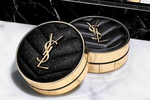 圣羅蘭氣墊b10和b20哪個好用 圣羅蘭氣墊怎么查詢是正品 圣羅蘭氣墊b10和b20哪個好用 圣羅蘭氣墊怎么查詢是正品