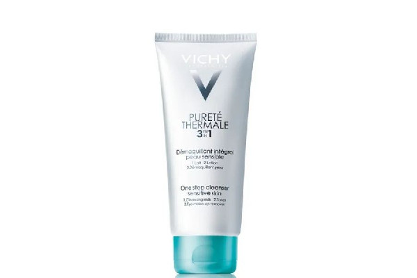 卸妝乳用完感覺臉上很油 卸妝乳屬于護膚品還是化妝品 卸妝乳用完感覺臉上很油 卸妝乳屬于護膚品還是化妝品