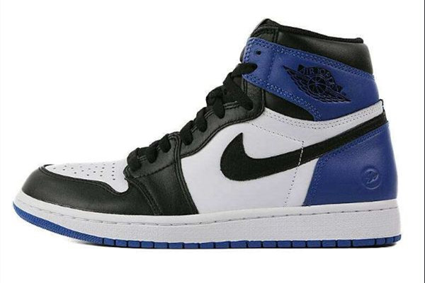 aj買大一碼還是小一碼 aj的鞋碼和普通鞋碼一樣大嗎 aj買大一碼還是小一碼 aj的鞋碼和普通鞋碼一樣大嗎