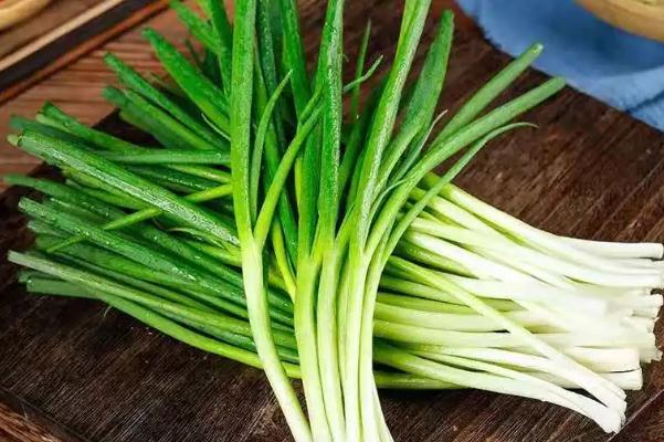 小蔥怎么保存時(shí)間長 小蔥的功效與作用