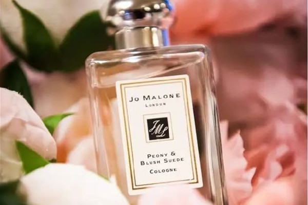 祖馬龍香水怎么辨別真假 祖馬龍香水會(huì)有沉淀物嗎 祖馬龍香水怎么辨別真假 祖馬龍香水會(huì)有沉淀物嗎