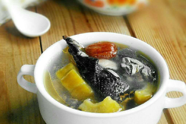 烏雞湯為什么那么腥 烏雞湯怎么去腥提鮮 烏雞湯為什么那么腥 烏雞湯怎么去腥提鮮