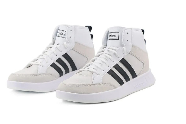 阿迪達斯鞋子屬于什么檔次 阿迪達斯鞋子是哪個國家的品牌 阿迪達斯鞋子屬于什么檔次 阿迪達斯鞋子是哪個國家的品牌