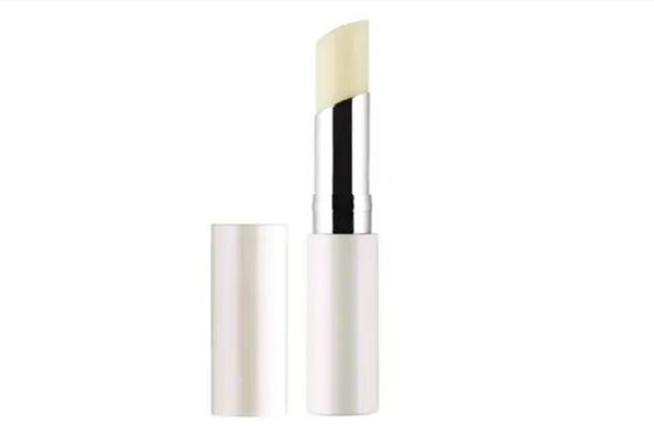 唇膏會(huì)有依賴(lài)性嗎 唇膏每天都要用嗎