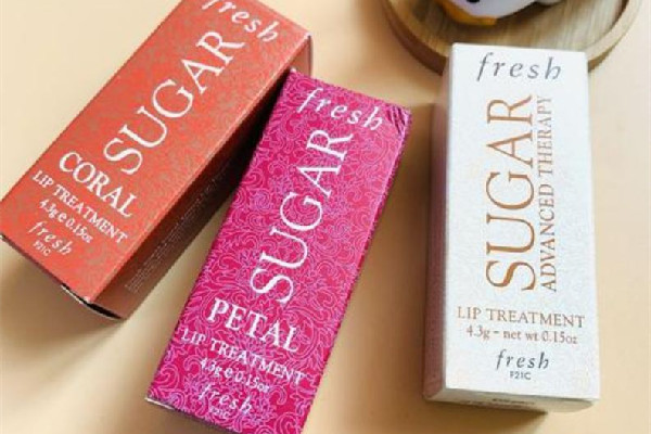 唇膏和口紅一樣嗎 唇膏是化妝品還是護膚品 唇膏和口紅一樣嗎 唇膏是化妝品還是護膚品