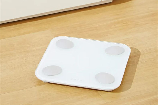 體脂秤可以測出哪些數(shù)據(jù) 體脂秤可以測基礎(chǔ)代謝嗎 體脂秤可以測出哪些數(shù)據(jù) 體脂秤可以測基礎(chǔ)代謝嗎