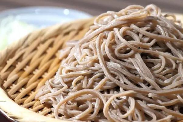 蕎麥面的好處和壞處 蕎麥面是粗糧還是細(xì)糧 蕎麥面的好處和壞處 蕎麥面是粗糧還是細(xì)糧