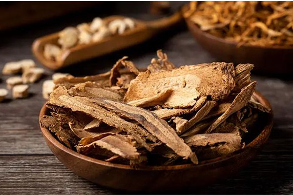 當(dāng)歸煮雞蛋的功效和作用 當(dāng)歸煮雞蛋什么時候吃最好 當(dāng)歸煮雞蛋的功效和作用 當(dāng)歸煮雞蛋什么時候吃最好