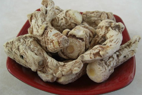 當(dāng)歸買整根的還是切片的好 當(dāng)歸買哪種比較好 當(dāng)歸買整根的還是切片的好 當(dāng)歸買哪種比較好