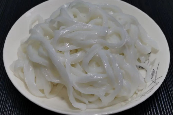 河粉對(duì)胃好嗎 河粉胃不好的人能吃嗎 河粉對(duì)胃好嗎 河粉胃不好的人能吃嗎