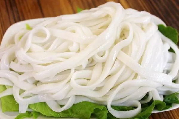 河粉可以放冰箱多久 河粉放一晚還能吃嗎 河粉可以放冰箱多久 河粉放一晚還能吃嗎