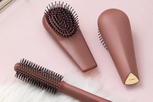 氣墊梳要選哪種比較好握 氣墊梳有靜電怎么辦 氣墊梳要選哪種比較好握 氣墊梳有靜電怎么辦
