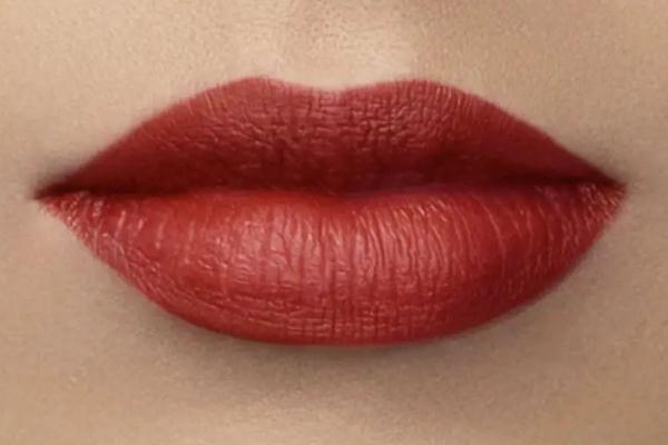 唇紋深是什么原因造成的 唇紋深適合什么質(zhì)地的口紅 唇紋深是什么原因造成的 唇紋深適合什么質(zhì)地的口紅