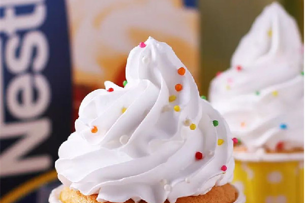 淡奶油打發(fā)加糖比例 淡奶油打發(fā)要多久時(shí)間 淡奶油打發(fā)加糖比例 淡奶油打發(fā)要多久時(shí)間