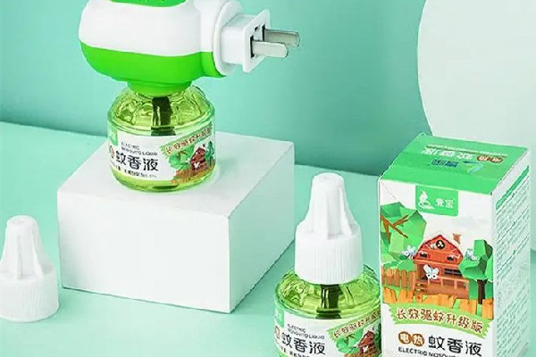 電蚊香液放在床頭對(duì)人體有害嗎 電蚊香液放在什么位置最好 電蚊香液放在床頭對(duì)人體有害嗎 電蚊香液放在什么位置最好