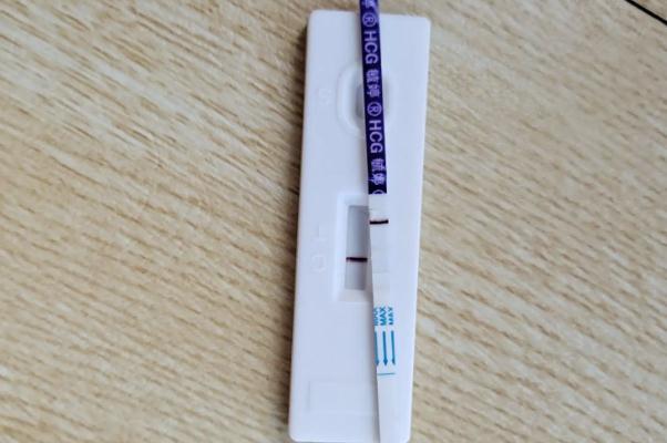 驗孕棒可以測出宮內和宮外懷孕嗎 驗孕棒可以多次使用嗎 驗孕棒可以測出宮內和宮外懷孕嗎 驗孕棒可以多次使用嗎