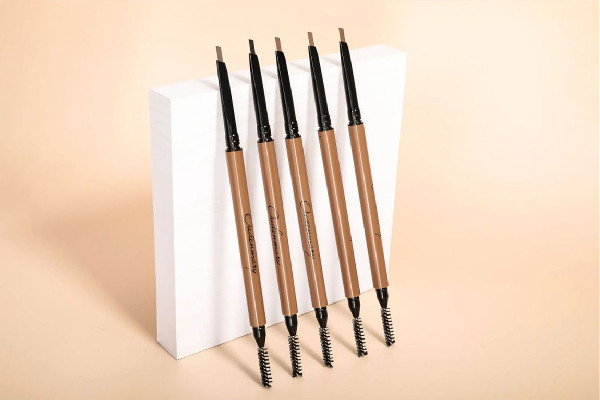 眉筆卸妝只用洗面奶可以嗎 眉筆卸妝卸不掉怎么辦 眉筆卸妝只用洗面奶可以嗎 眉筆卸妝卸不掉怎么辦