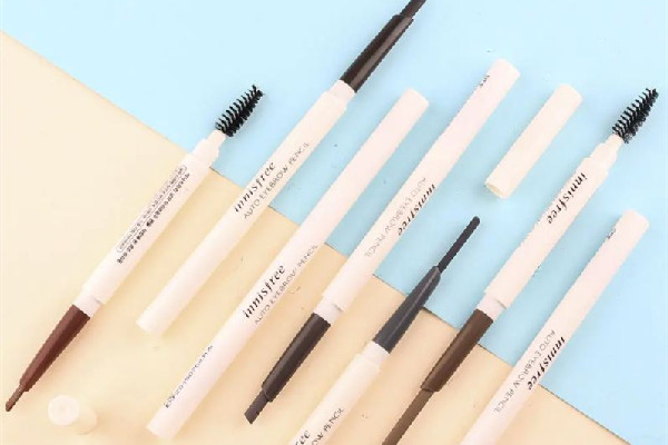 眉筆砍刀好用還是三角好用 眉筆砍刀和三角的區(qū)別 眉筆砍刀好用還是三角好用 眉筆砍刀和三角的區(qū)別