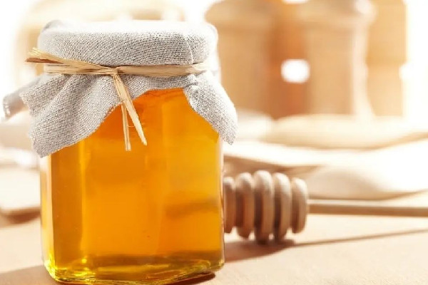 土蜂蜜變質(zhì)是什么樣子 土蜂蜜怎么吃效果最好 土蜂蜜變質(zhì)是什么樣子 土蜂蜜怎么吃效果最好