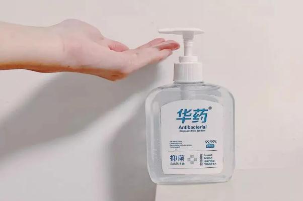 免洗洗手液洗完手能直接吃東西嗎 免洗洗手液過期了還可以繼續(xù)用嗎 免洗洗手液洗完手能直接吃東西嗎 免洗洗手液過期了還可以繼續(xù)用嗎