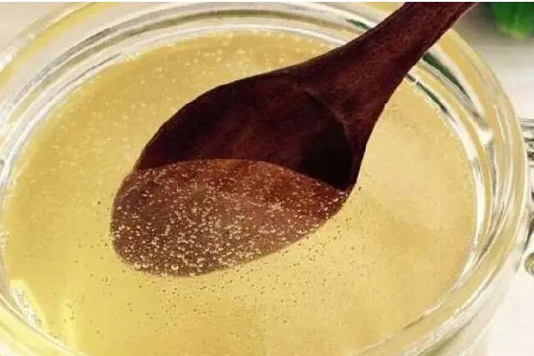 洋槐蜜會完全結(jié)晶嗎 洋槐蜜有氣泡是好的不 洋槐蜜會完全結(jié)晶嗎 洋槐蜜有氣泡是好的不